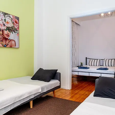Apartmán Agias Sofias Promenade *