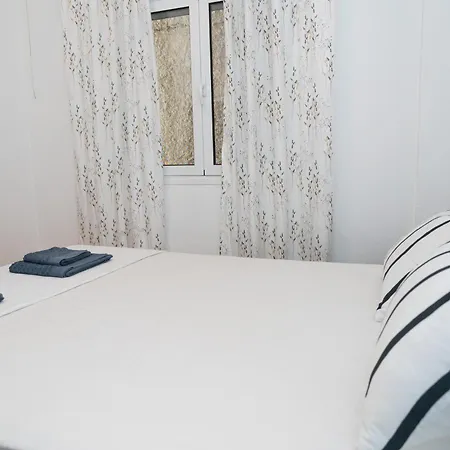 Agias Sofias Promenade