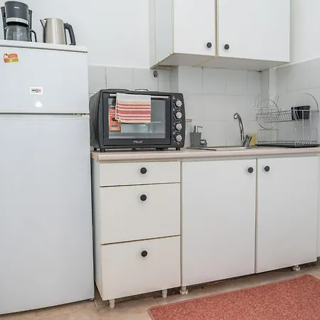 Agias Sofias Promenade