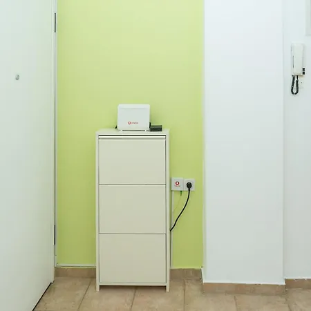 Agias Sofias Promenade Apartmán *