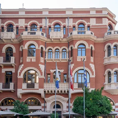 Agias Sofias Promenade